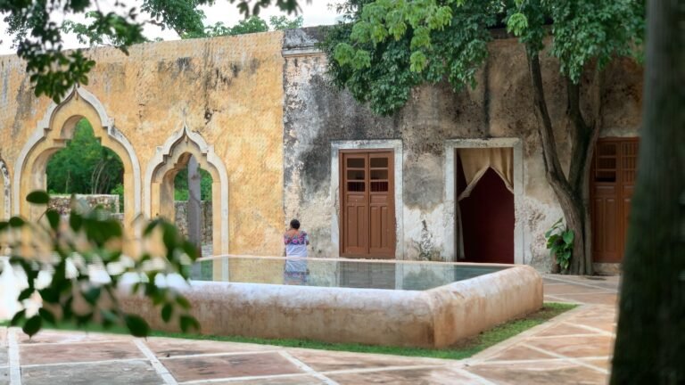L'eau et les cenotes mayas : voyage initiatique au cœur des traditions du Yucatan